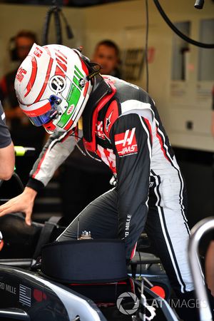 Antonio Giovinazzi, Haas VF-17