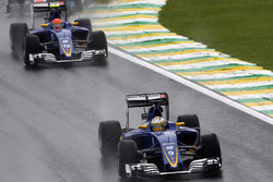 Marcus Ericsson, Sauber C35 leads team mate Felipe Nasr, Sauber C35