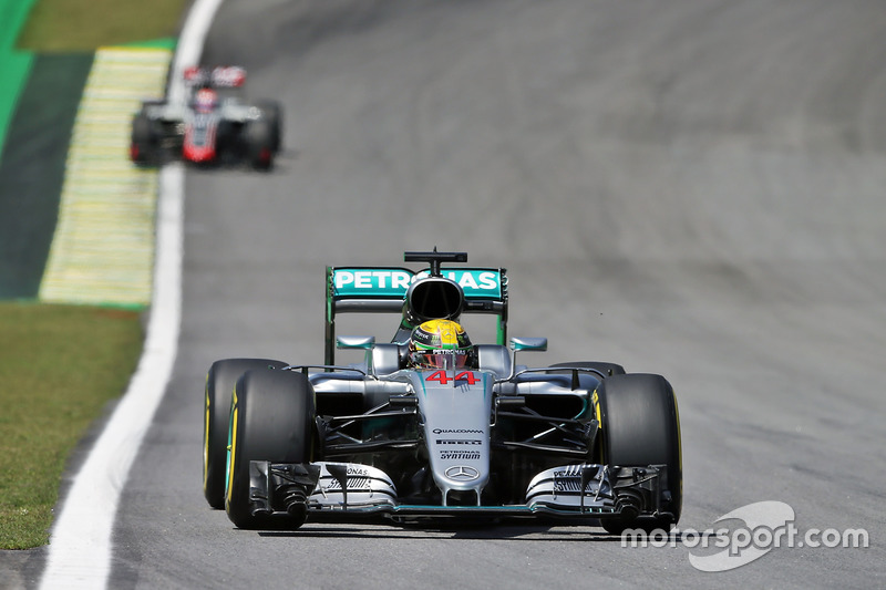 Lewis Hamilton, Mercedes AMG F1 W07 Hybrid