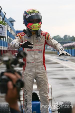 Pemenang Race 4: Presley Martono (INA)