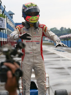 Pemenang Race 4: Presley Martono (INA)