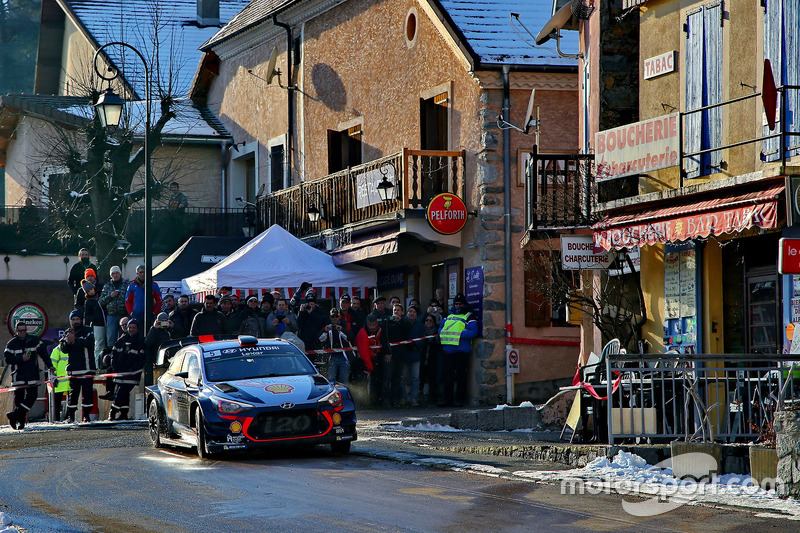 Thierry Neuville, Nicolas Gilsoul, Hyundai i20 WRC, Hyundai Motorsport