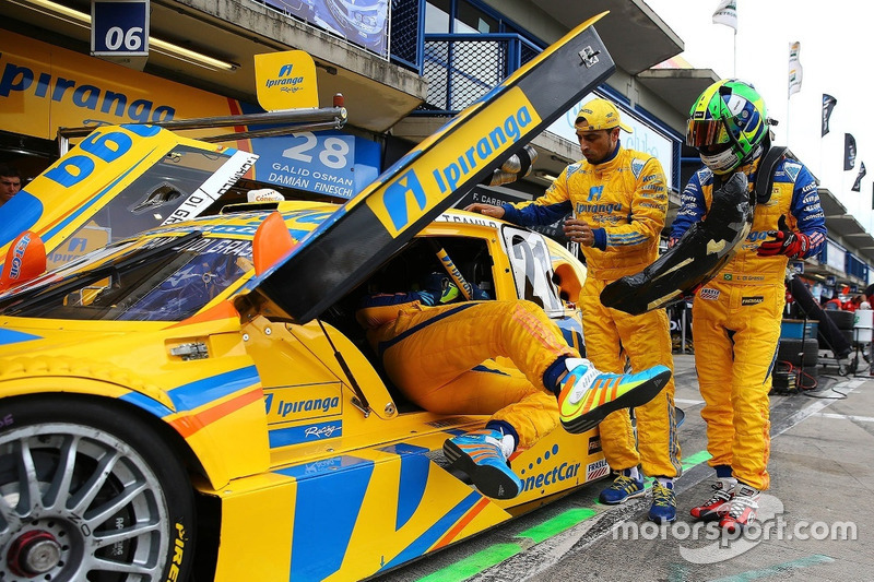 Troca de pilotos - Thiago Camilo e Lucas di Grassi