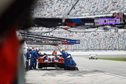 Arrêt aux stands pour la #66 Ford Performance Chip Ganassi Racing Ford GT : Sébastien Bourdais, Joey Hand, Dirk Müller