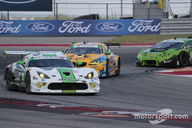 #33 Riley Motorsports SRT Viper GT3-R: Ben Keating, Jeroen Bleekemolen
