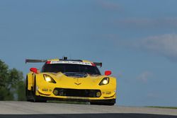 #3 Corvette Racing Chevrolet Corvette C7.R: Antonio Garcia, Jan Magnussen