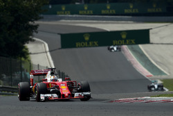 Sebastian Vettel, Ferrari, SF16-H