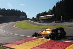 Kevin Magnussen, Renault Sport F1 Team RS16