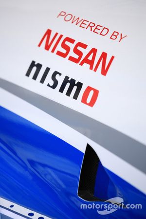 Логотип Nissan Nismo