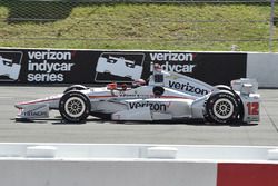 Race winner Will Power, Team Penske Chevrolet