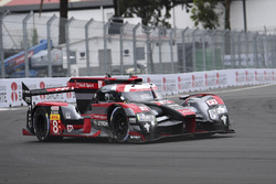 #8 Audi Sport Team Joest Audi R18 e-tron quattro: Lucas di Grassi, Loic Duval, Oliver Jarvis