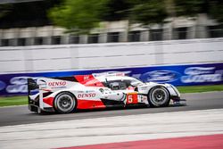 #5 Toyota Racing Toyota TS050 Hybrid: Anthony Davidson, Sébastien Buemi, Kazuki Nakajima