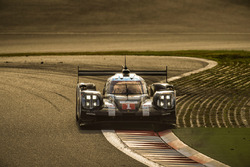#1 Porsche Team Porsche 919 Hybrid: Timo Bernhard, Mark Webber, Brendon Hartley