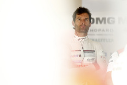 #1 Porsche Team Porsche 919 Hybrid: Mark Webber
