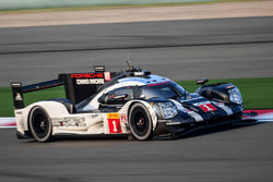 #1 Porsche Team Porsche 919 Hybrid: Timo Bernhard, Mark Webber, Brendon Hartley