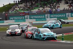 Stefano Comini, Volkswagen Golf GTI TCR, Leopard Racing en James Nash, Seat Leon Team Craft-Bamboo L