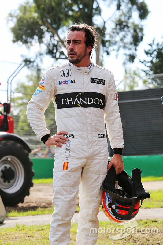 Fernando Alonso, McLaren after his race stopping crash