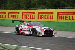 #22 Nissan GT Academy Team RJN, issan GT-R Nismo GT3: Romain Sarazin, Matthew Simmons, Sean Walkinshaw