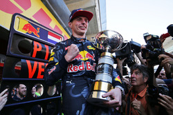 Race winner Max Verstappen, Red Bull Racing celebrates with the team