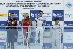 Race 3 rookie podium: Simone Cunati, Vincenzo Sospiri Racing, Richard Verschoor, Bhaitech Engineerin