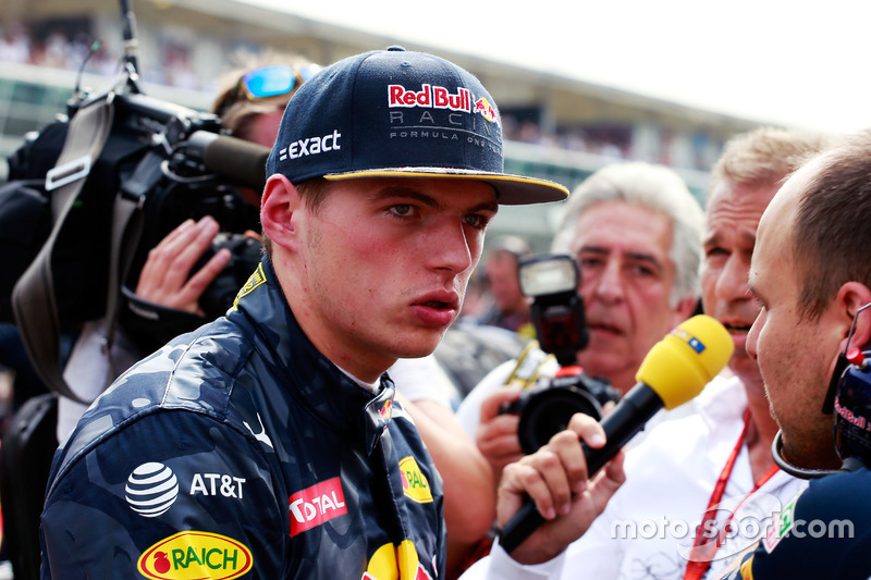 Max Verstappen, Red Bull Racing on the grid