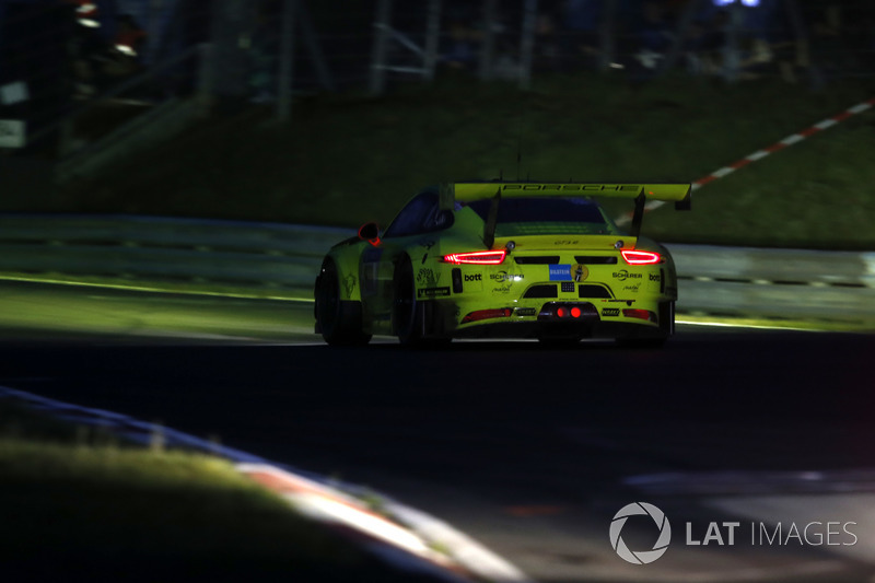 Кевин Эстре, Ромен Дюма, Лоренс Вантхор, Эрл Бамбер, Manthey Racing, Porsche 911 GT3 R (№911)