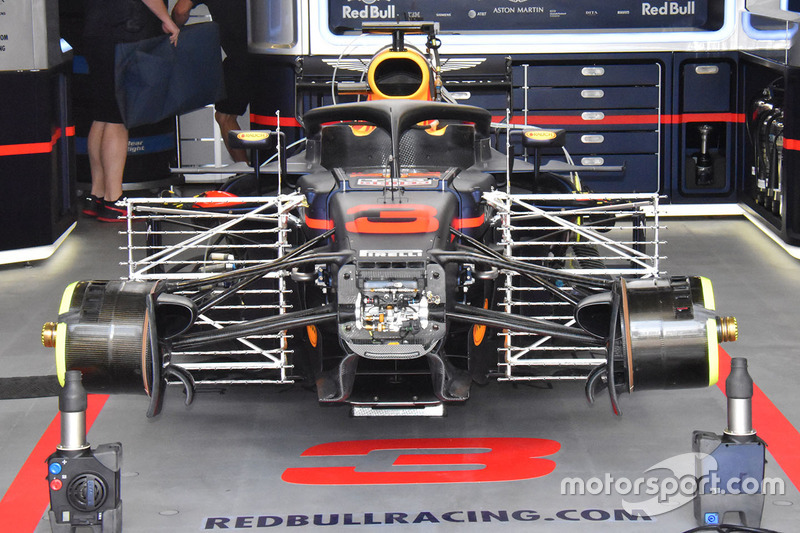 Детали передней части Red Bull RB14