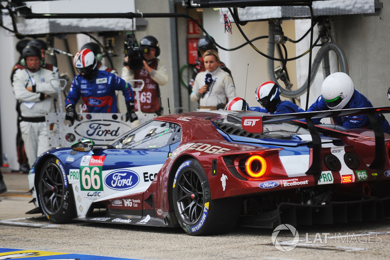 #66 Ford Chip Ganassi Racing Ford GT: Stefan Mücke, Olivier Pla, Billy Johnson
