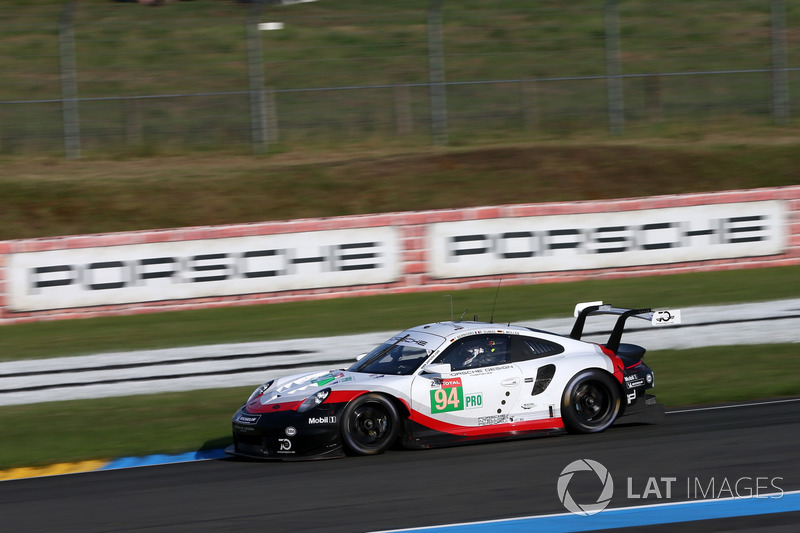 #94 Porsche GT Team Porsche 911 RSR: Romain Dumas, Timo Bernhard, Sven Müller
