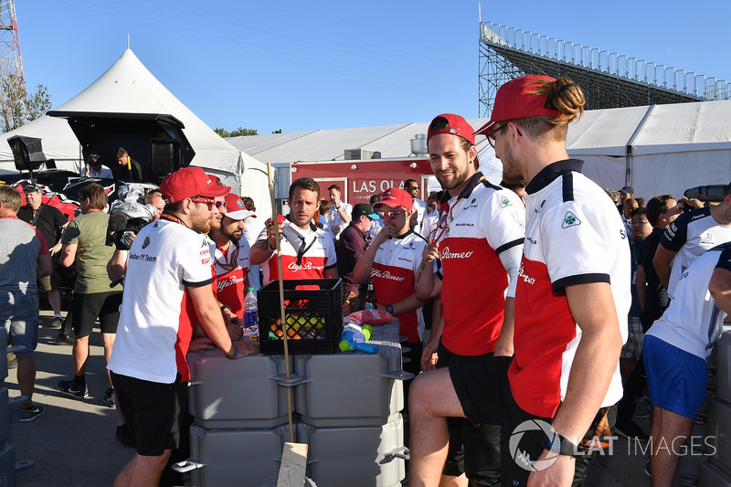 Sauber lors de la course de radeaux