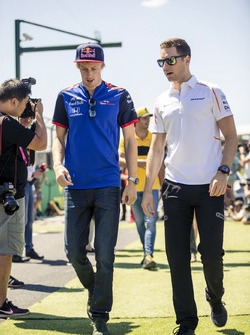 Брендон Хартлі, Scuderia Toro Rosso, Стоффель Вандорн, McLaren