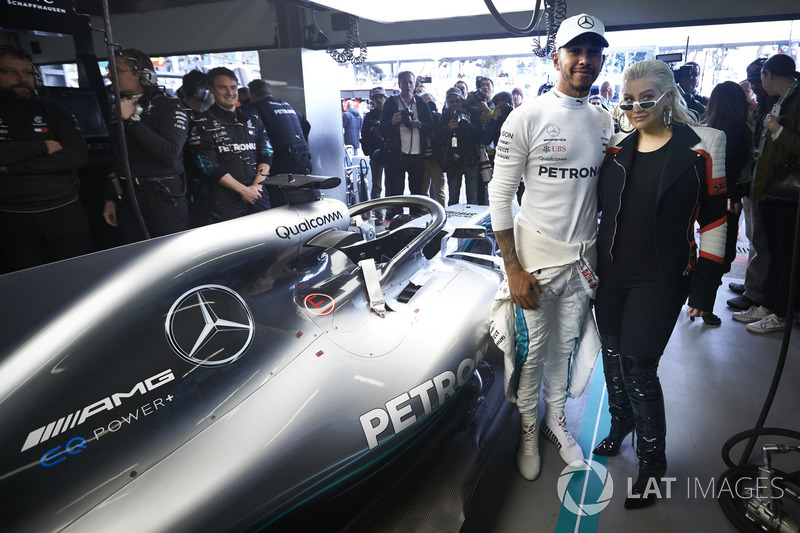 Christina Aguilera ve Lewis Hamilton, Mercedes AMG F1