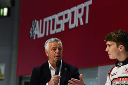 Derek Warwick ve Dan Ticktum