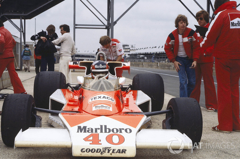 Gilles Villeneuve, McLaren M23