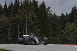 Lewis Hamilton, Mercedes-AMG F1 W09