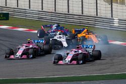 Sergio Perez, Force India VJM11 Mercedes, leads Esteban Ocon, Force India VJM11 Mercedes, Sergey Sirotkin, Williams FW41 Mercedes, Stoffel Vandoorne, McLaren MCL33 Renault, and Brendon Hartley, Toro Rosso STR13 Honda