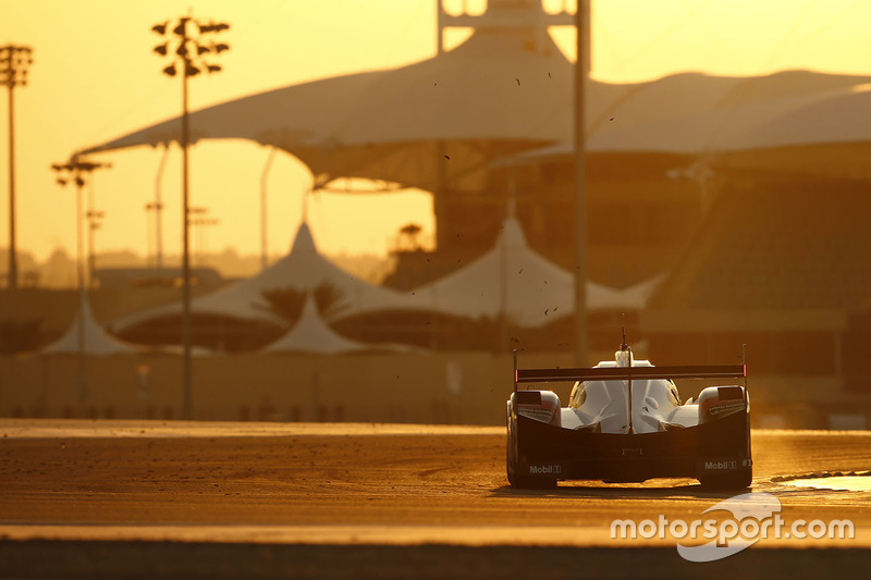 #1 Porsche Team Porsche 919 Hybrid: Neel Jani, Andre Lotterer, Nick Tandy