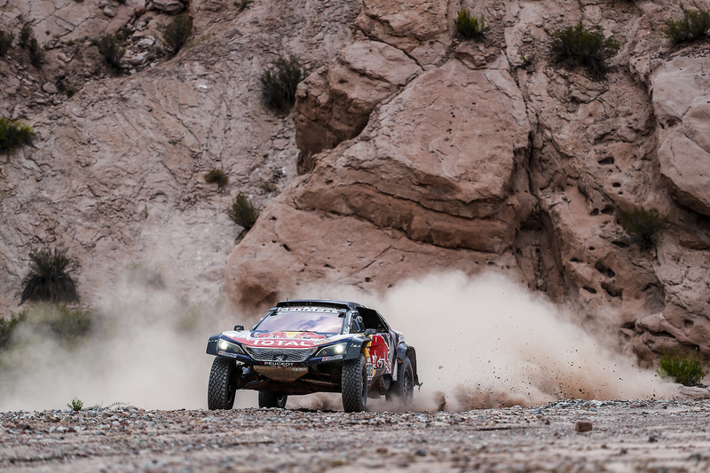 #303 Peugeot Sport Peugeot 3008 DKR: Carlos Sainz, Lucas Cruz