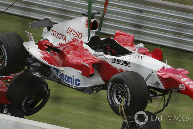 Ralf Schumacher, Toyota TF105 crashes