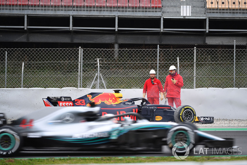 Lewis Hamilton, Mercedes-AMG F1 W09, Max Verstappen, Red Bull Racing RB14