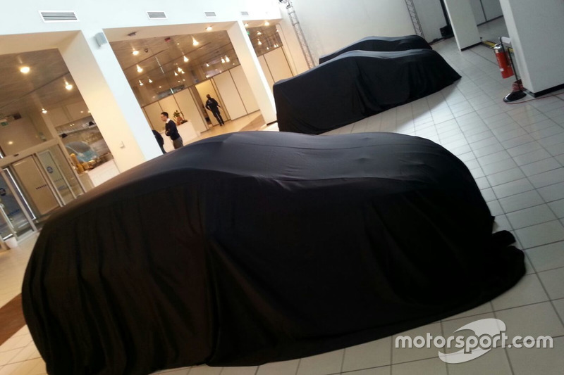 Le Peugeot 2018 sotto i teli