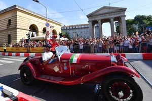 Kimi Raikkonen, Ferrari dans une vieille voiture
