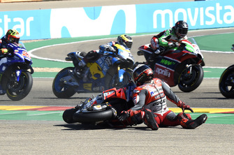 Jorge Lorenzo, Ducati Team crash kort na de start