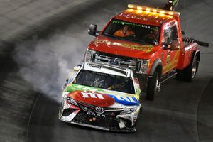 \Kyle Busch, Joe Gibbs Racing, Toyota Camry M&M's White Chocolate wrecks