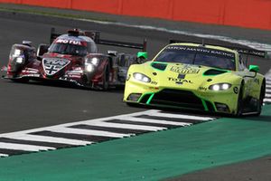 #97 Aston Martin Racing Aston Martin Vantage AMR: Alex Lynn, Maxime Martin, Jonathan Adam 