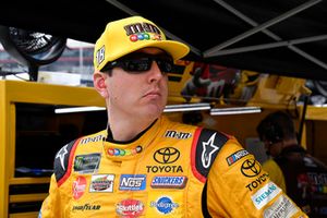 Kyle Busch, Joe Gibbs Racing, Toyota Camry M&M's White Chocolate