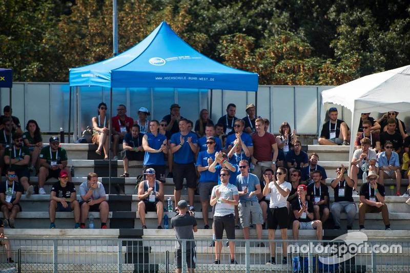 Il pubblico sugli spalti