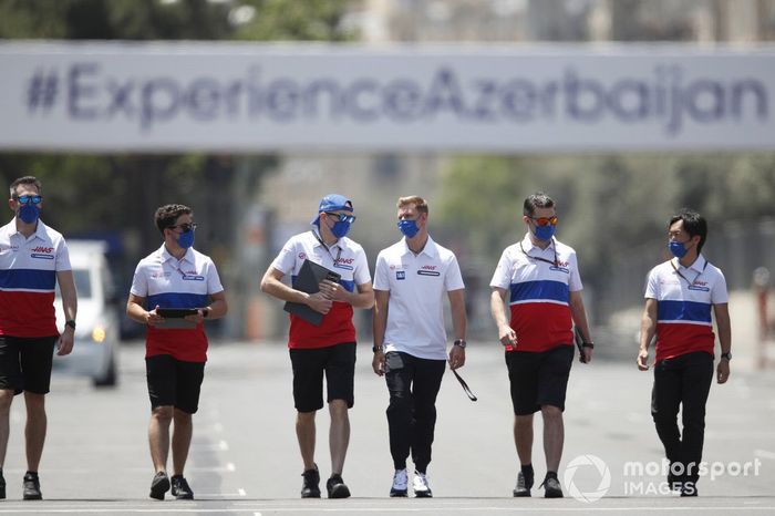 Mick Schumacher, Haas VF-21 