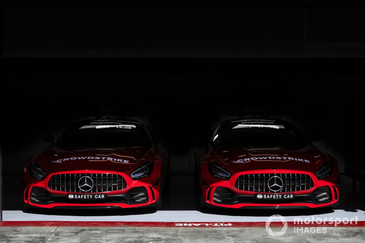 Mercedes AMG GT-R Safety Car