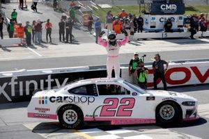 Race winner Austin Cindric, Team Penske, Ford Mustang